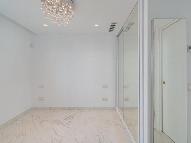 3 Schlafzimmer Reihenhaus in Nueva Andalucía