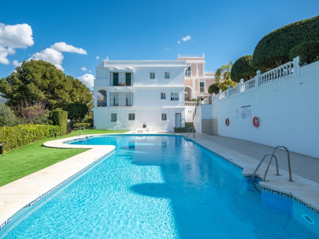 3 Schlafzimmer Reihenhaus in Nueva Andalucía