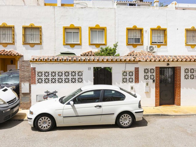 4 Bedrooms Townhouse in Marbella