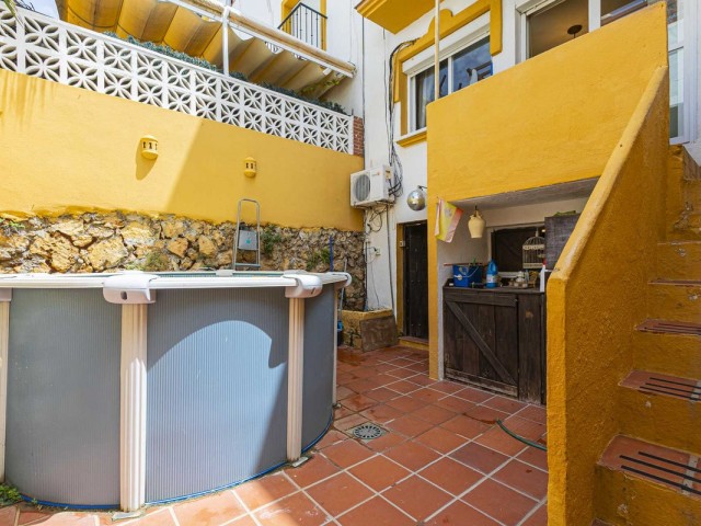 4 Bedrooms Townhouse in Marbella