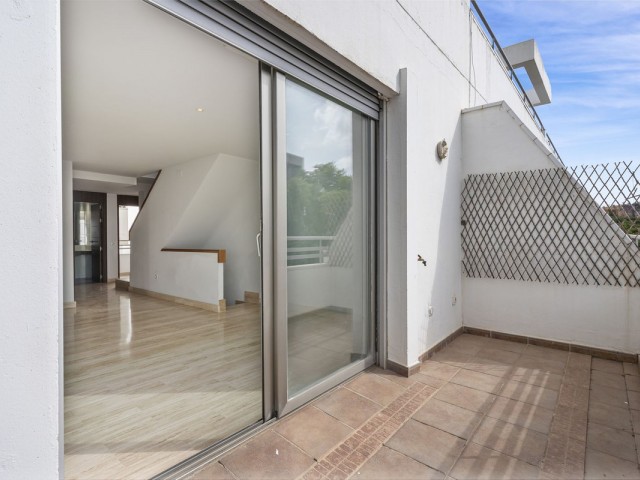 Appartement avec 3 Chambres  à La Cala de Mijas