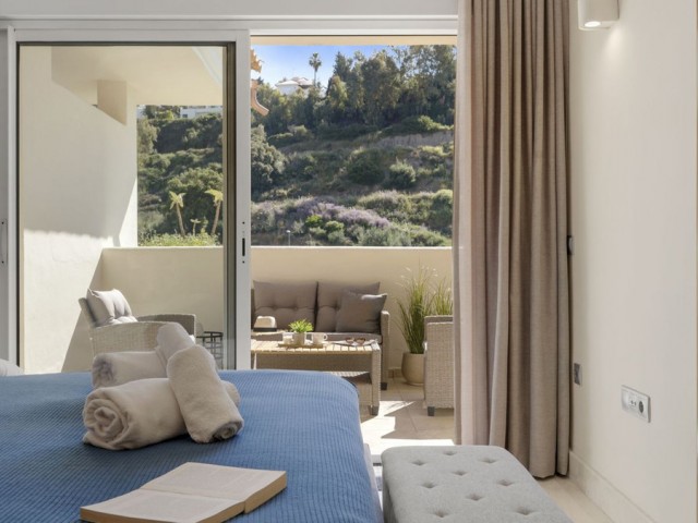 2 Bedrooms Apartment in Nueva Andalucía