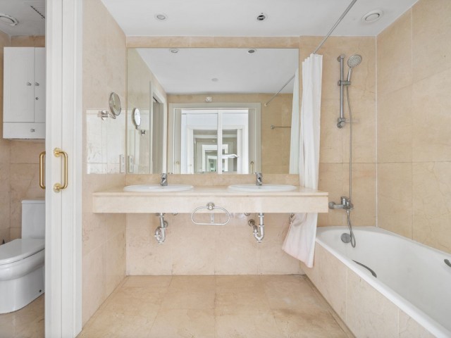 3 Soveroms Leilighet i La Duquesa