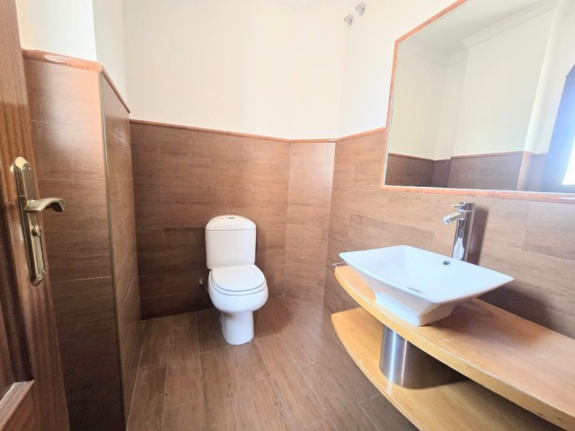 4 Bedrooms Villa in Benalmadena