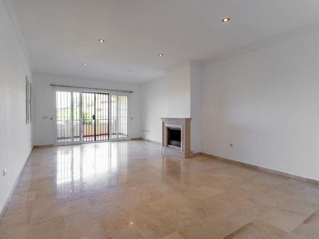 2 Soveroms Leilighet i Elviria