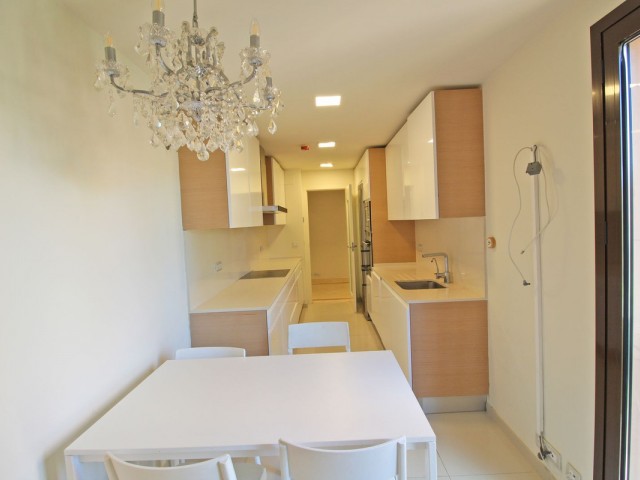 Penthouse in Guadalmina Baja