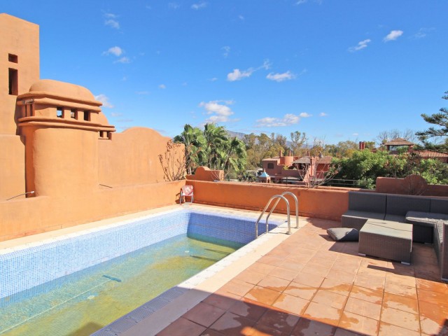 Penthouse in Guadalmina Baja