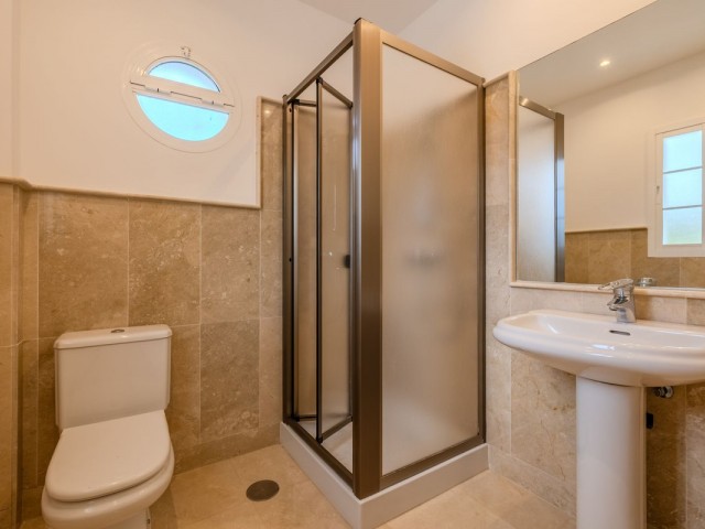 4 Bedrooms Villa in Sotogrande