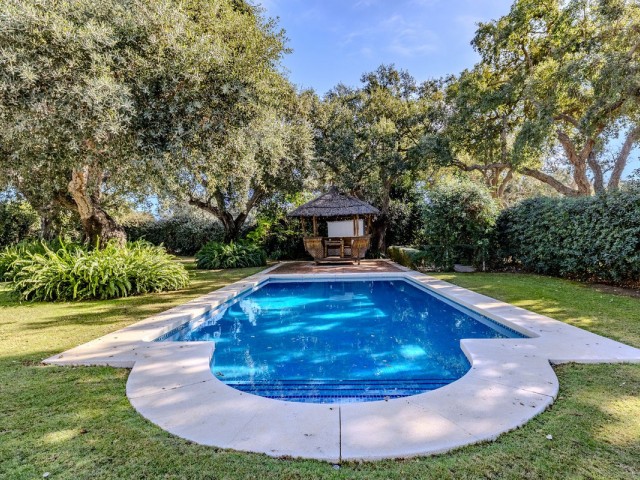 4 Sovrums Villa i San Roque Club