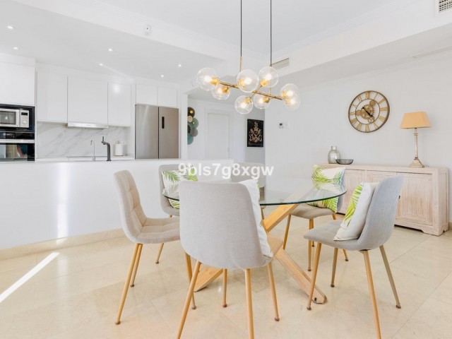 3 Bedrooms Apartment in Benahavís