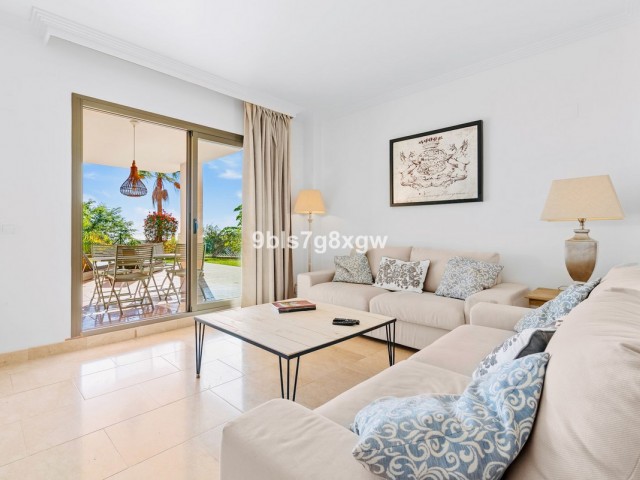 3 Bedrooms Apartment in Benahavís