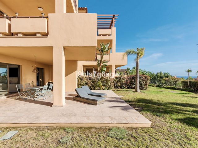 3 Bedrooms Apartment in Benahavís