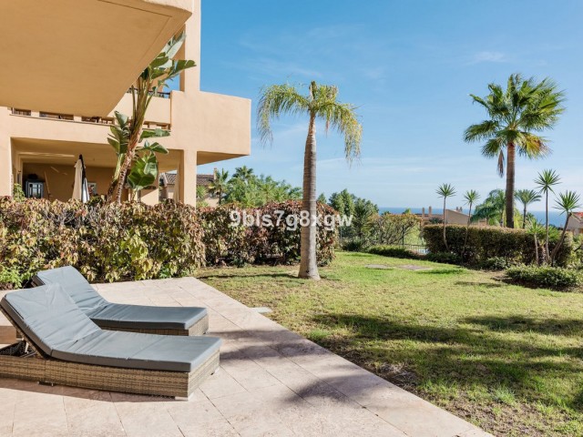 3 Bedrooms Apartment in Benahavís