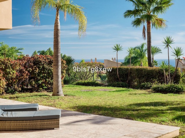 3 Bedrooms Apartment in Benahavís