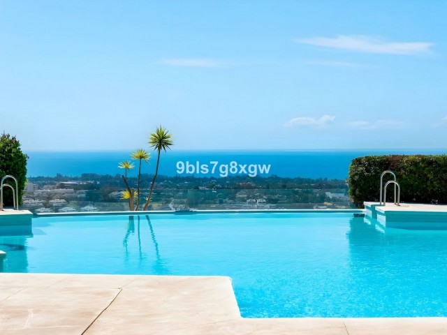 3 Bedrooms Apartment in Benahavís