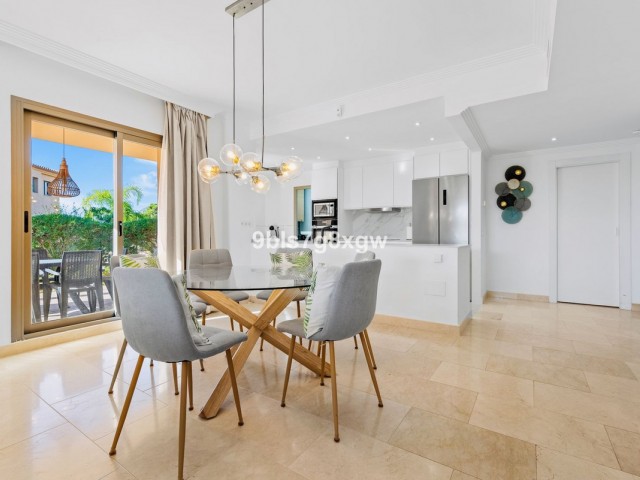 3 Bedrooms Apartment in Benahavís