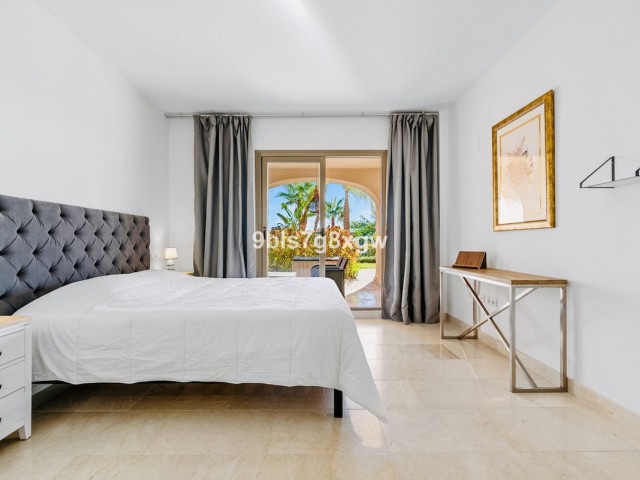 3 Bedrooms Apartment in Benahavís