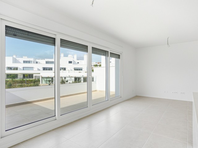 Apartamento con 2 Dormitorios  en Estepona