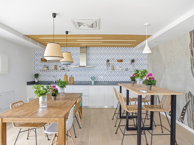 Apartamento con 2 Dormitorios  en Estepona