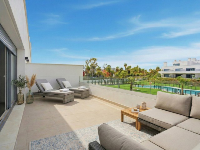 2 Bedrooms Apartment in Estepona