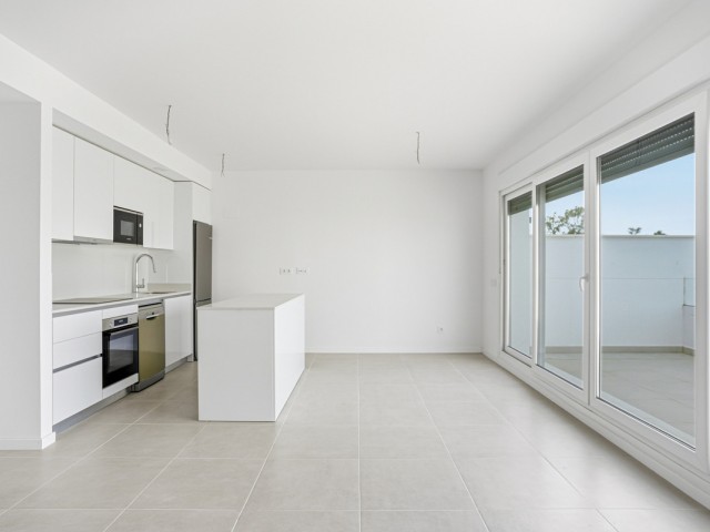 2 Bedrooms Apartment in Estepona