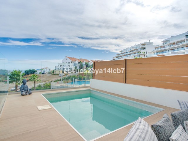 Apartamento con 3 Dormitorios  en Calanova Golf