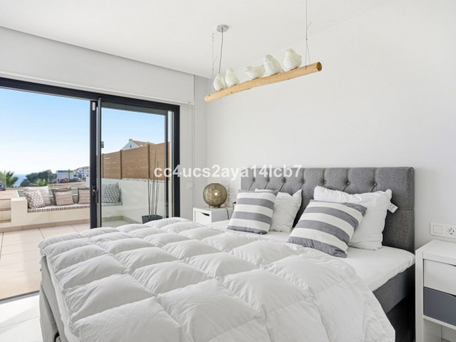 Apartamento con 3 Dormitorios  en Calanova Golf