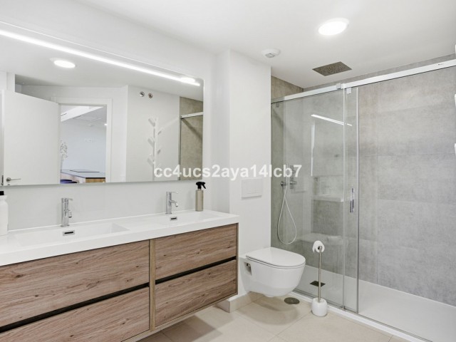 Apartamento con 3 Dormitorios  en Calanova Golf