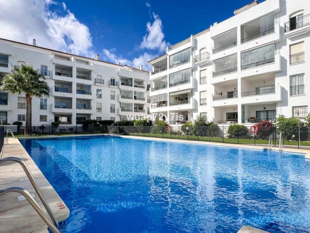 2 Bedrooms Apartment in Mijas