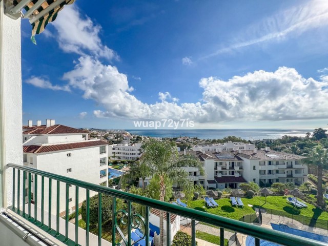 2 Bedrooms Apartment in Mijas