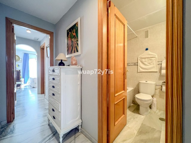 2 Bedrooms Apartment in Mijas