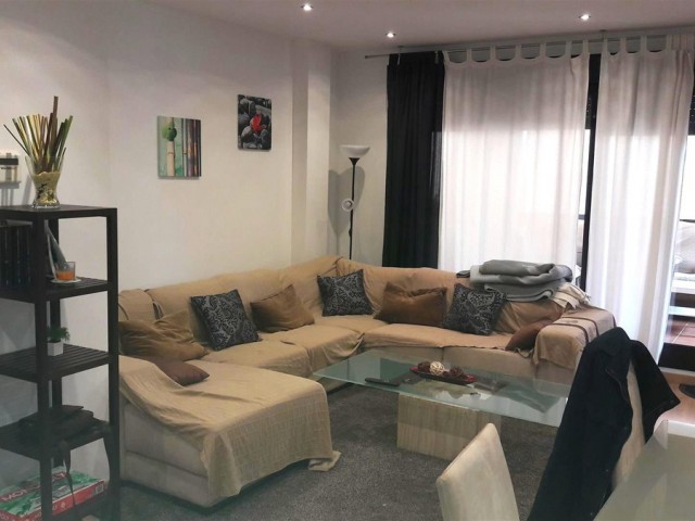 3 Bedrooms Apartment in Selwo