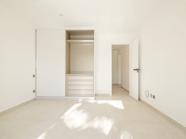 4 Bedrooms Villa in Estepona