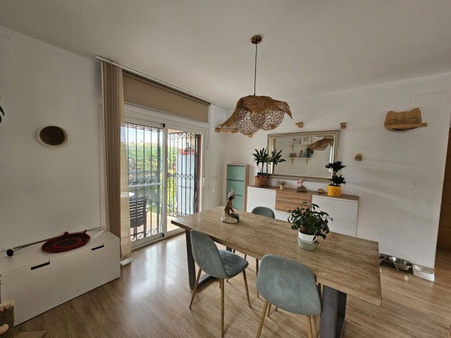 Adosado con 3 Dormitorios  en Alhaurín de la Torre