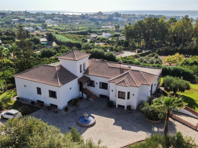 Villa, Estepona