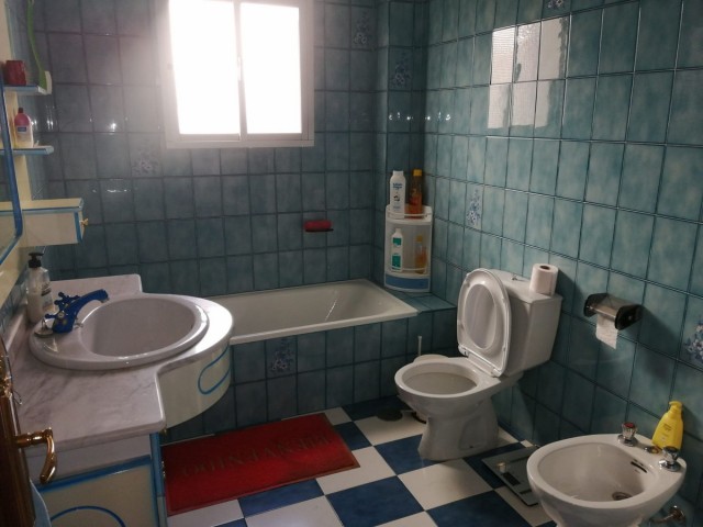 5 Slaapkamer Rijtjeshuis in Alhaurín el Grande