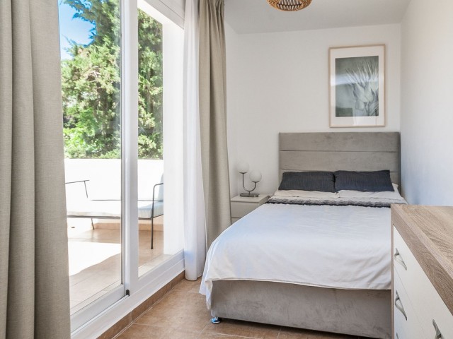 6 Bedrooms Villa in Estepona