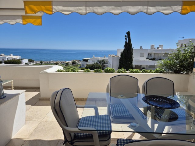3 Bedrooms Apartment in Guadalmina Baja