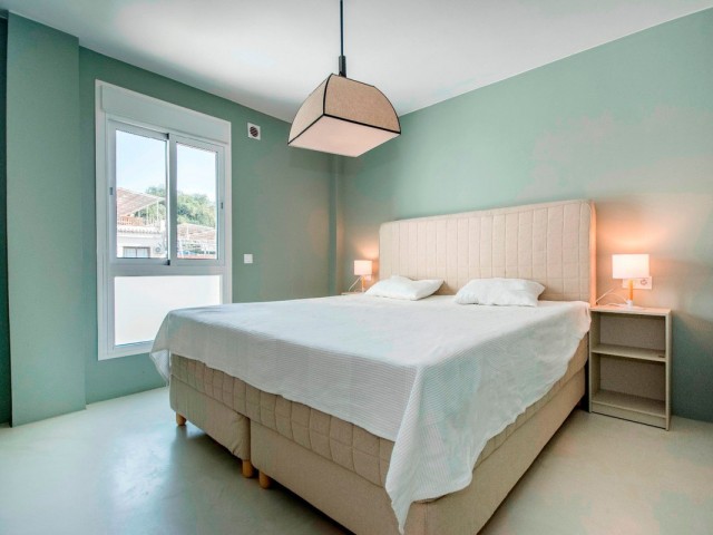 3 Bedrooms Apartment in Elviria