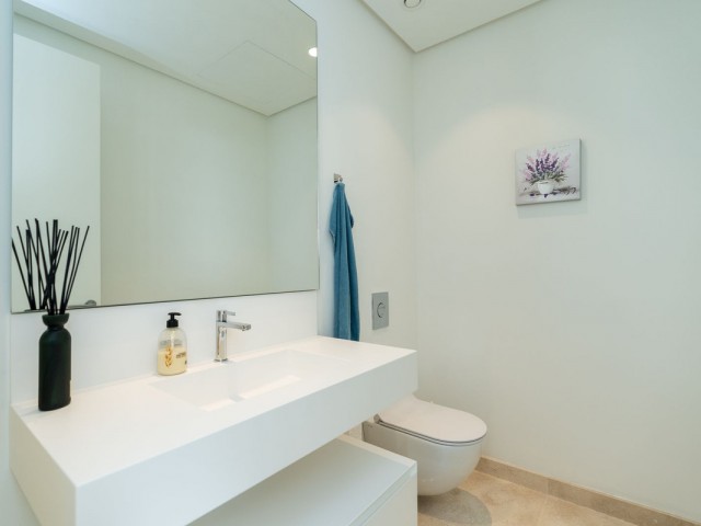 3 Bedrooms Apartment in Benahavís