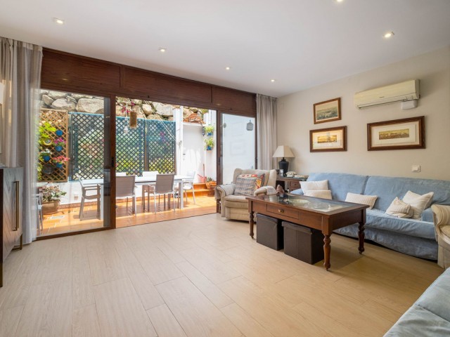 4 Slaapkamer Rijtjeshuis in Sierrezuela