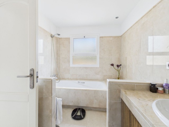 Penthouse i San Roque