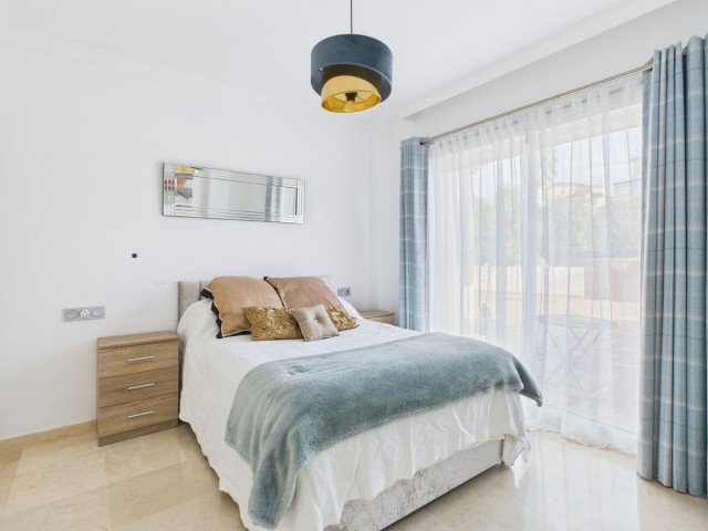 Ático con 3 Dormitorios  en San Roque