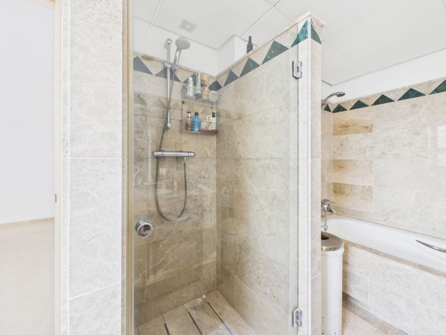 Ático con 3 Dormitorios  en San Roque