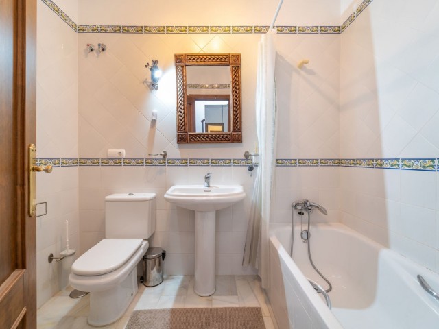 3 Bedrooms Townhouse in Marbella