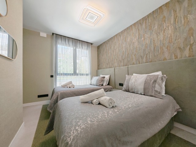 3 Bedrooms Apartment in Altos de los Monteros