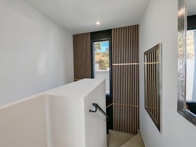 3 Bedrooms Apartment in Altos de los Monteros