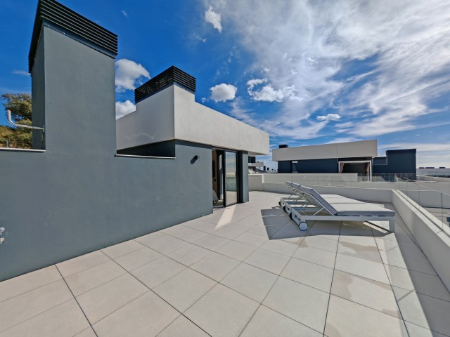 3 Bedrooms Apartment in Altos de los Monteros