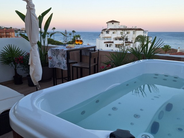 3 Bedrooms Apartment in Estepona