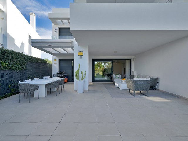 3 Bedrooms Apartment in Estepona